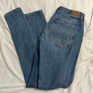 American Eagle Straight Boyfriend Jean